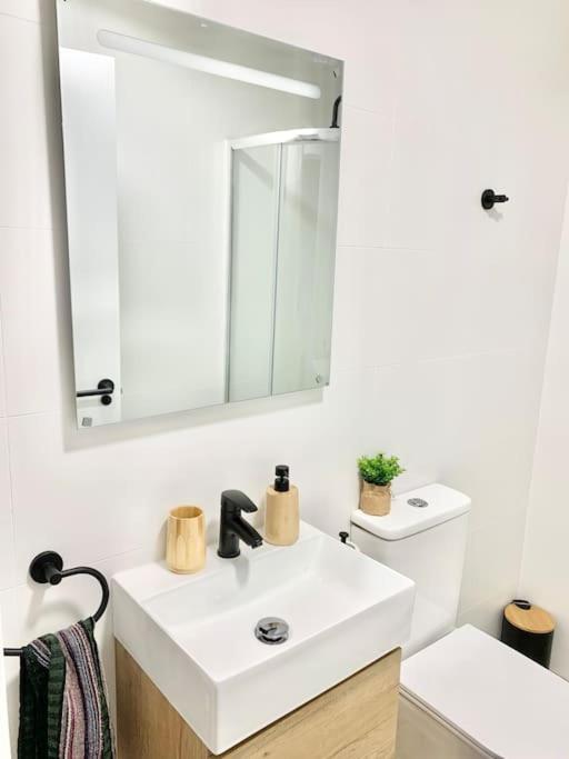 Apartamento Gascona Centro Con Parking Oviedo Exterior foto