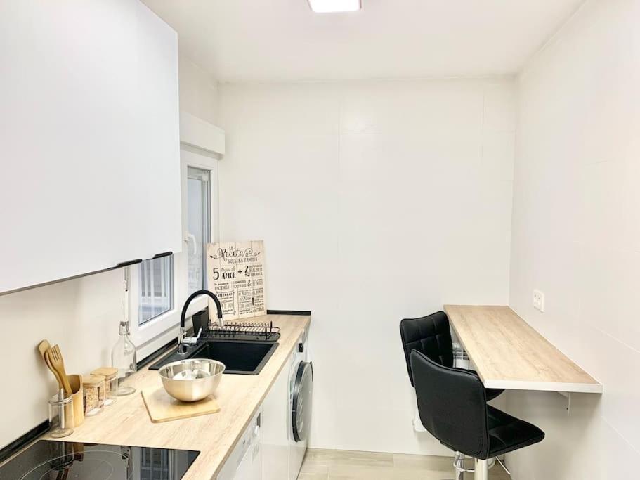 Apartamento Gascona Centro Con Parking Oviedo Exterior foto