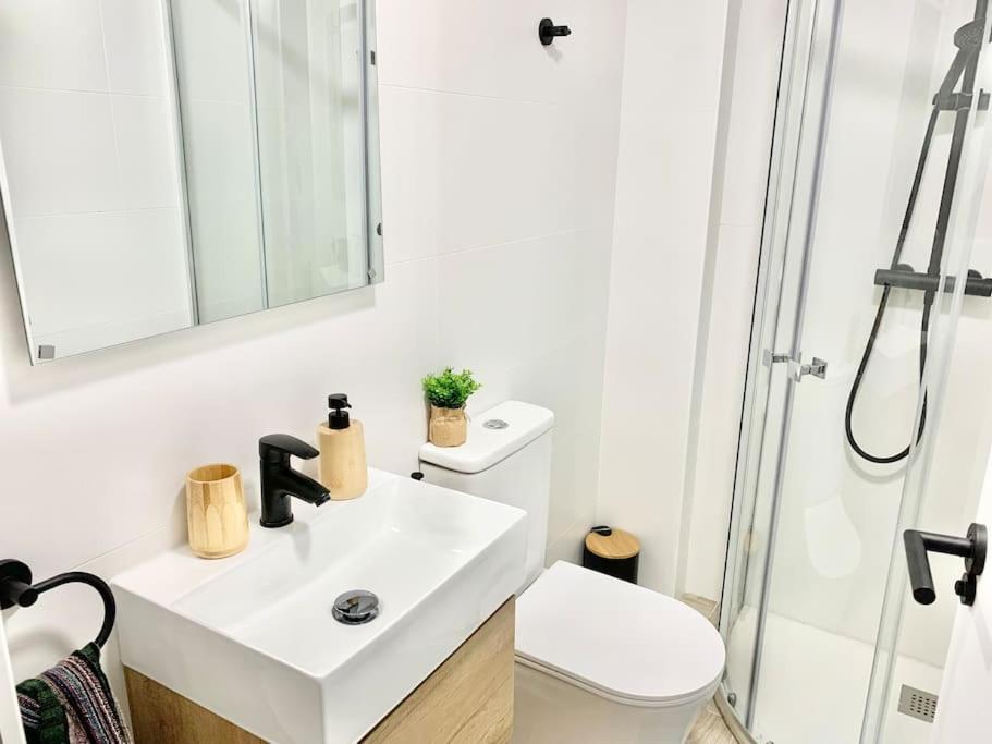 Apartamento Gascona Centro Con Parking Oviedo Exterior foto